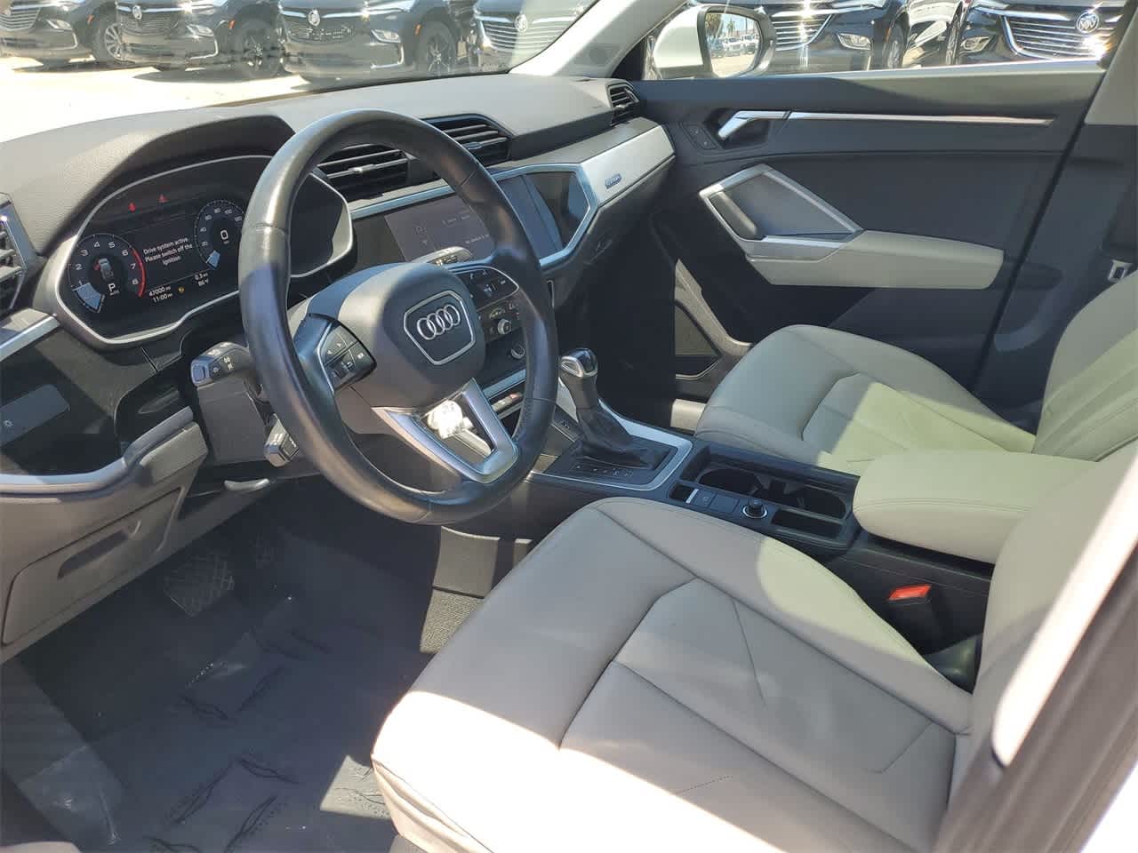 2021 Audi Q3 Premium 10
