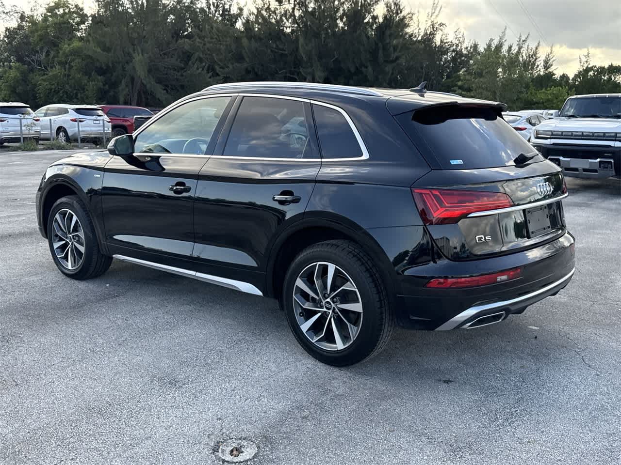 2023 Audi Q5 S line Premium Plus 7