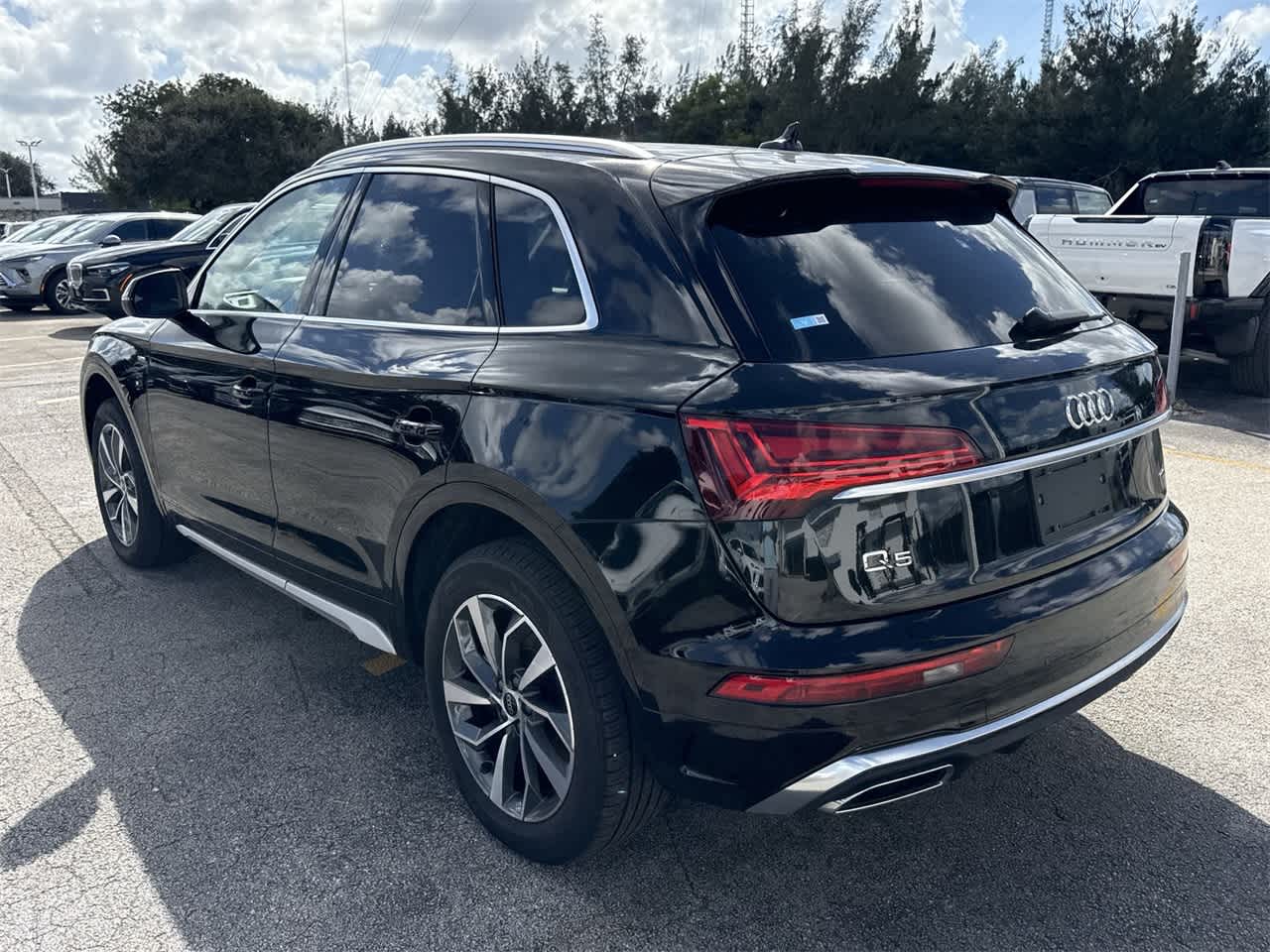 2024 Audi Q5 S line Premium Plus 7