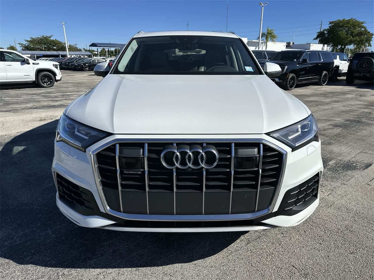 2022 Audi Q7 Premium Plus 2