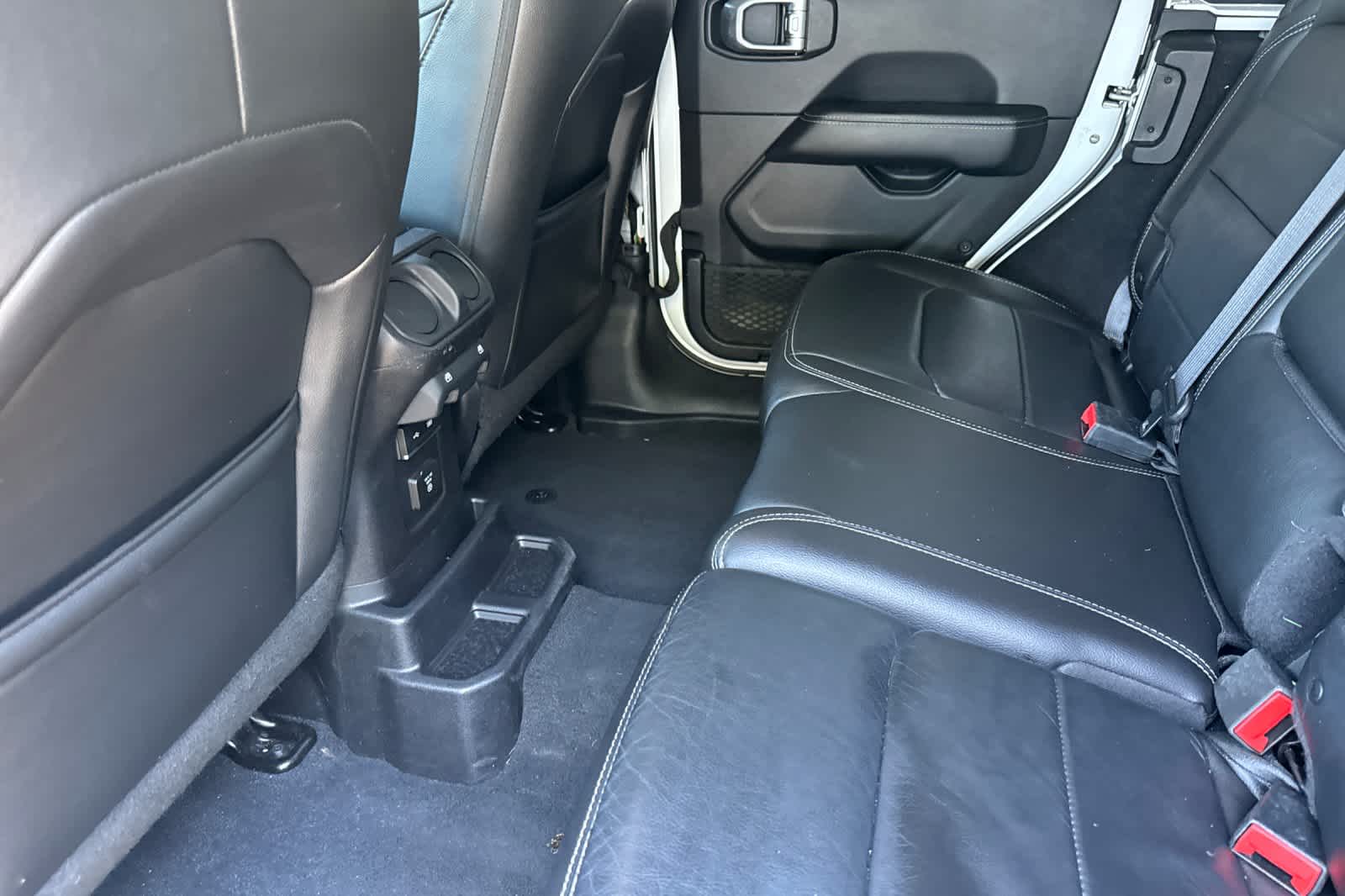 car-gallery-4