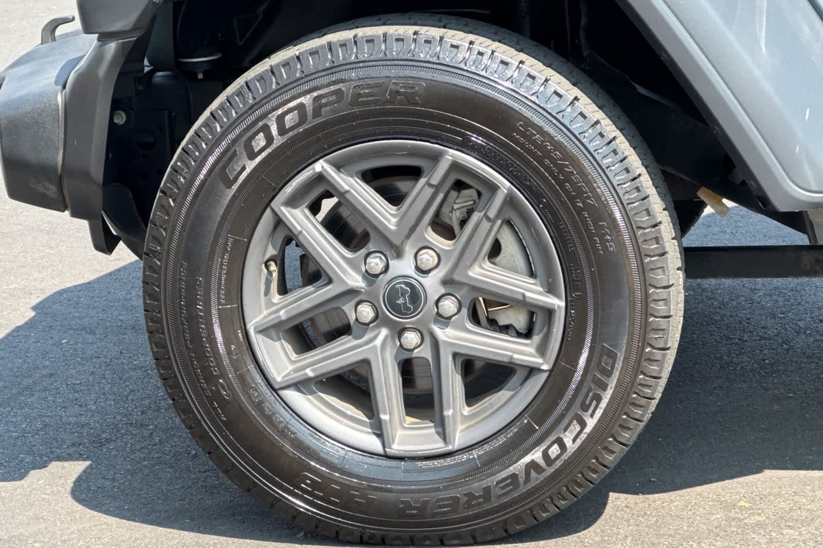Used 2024 Jeep Wrangler SUV