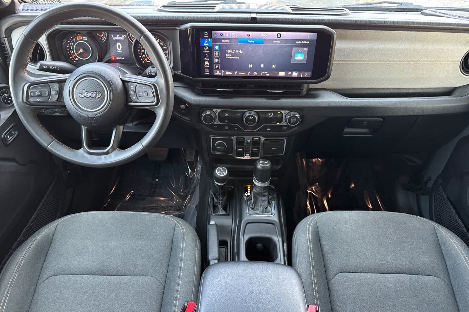 Used 2024 Jeep Wrangler SUV