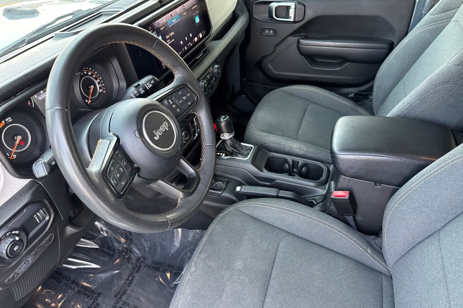 Used 2024 Jeep Wrangler SUV