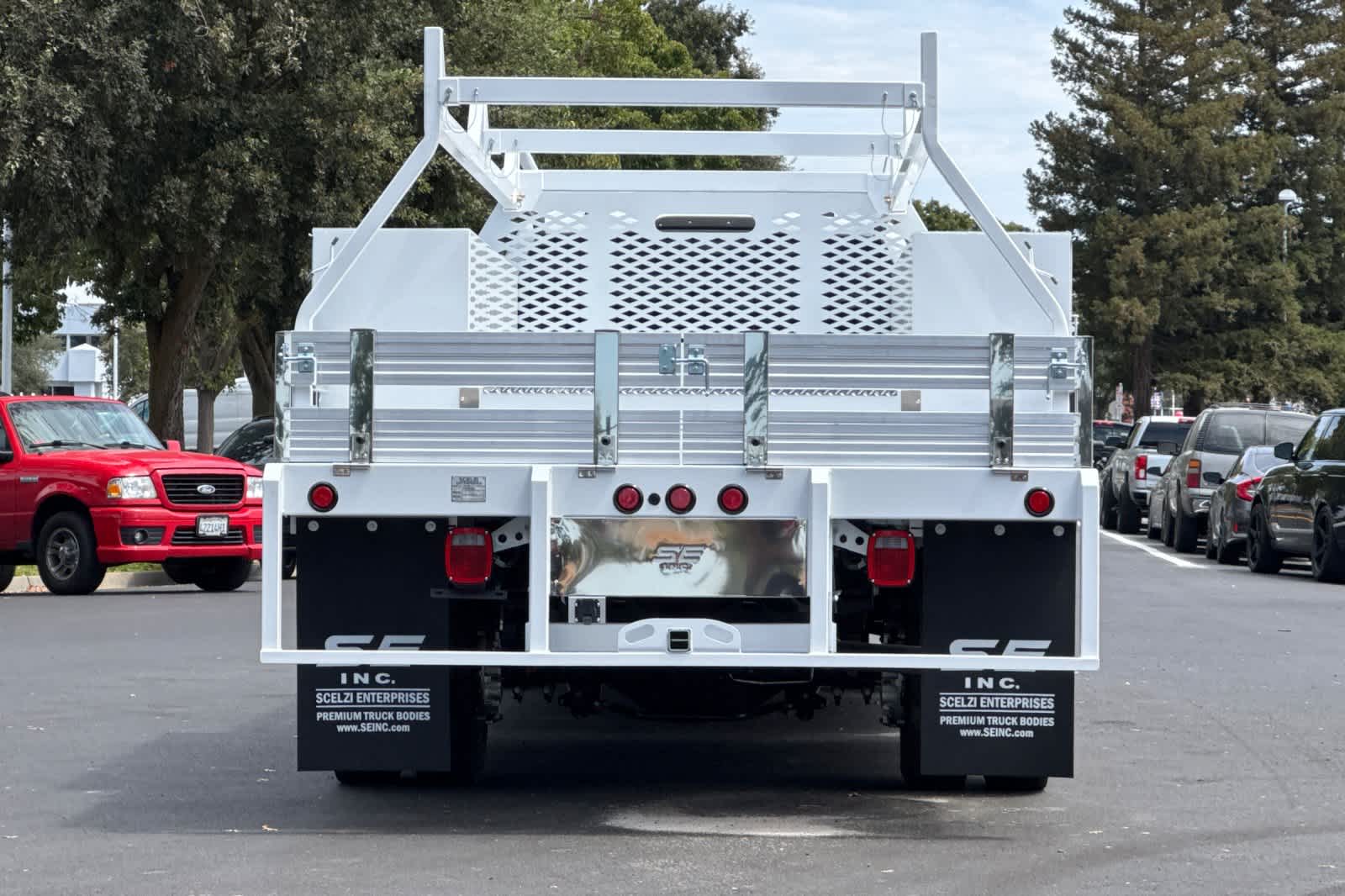 New 2026 Ford Super Duty F-550 DRW Truck