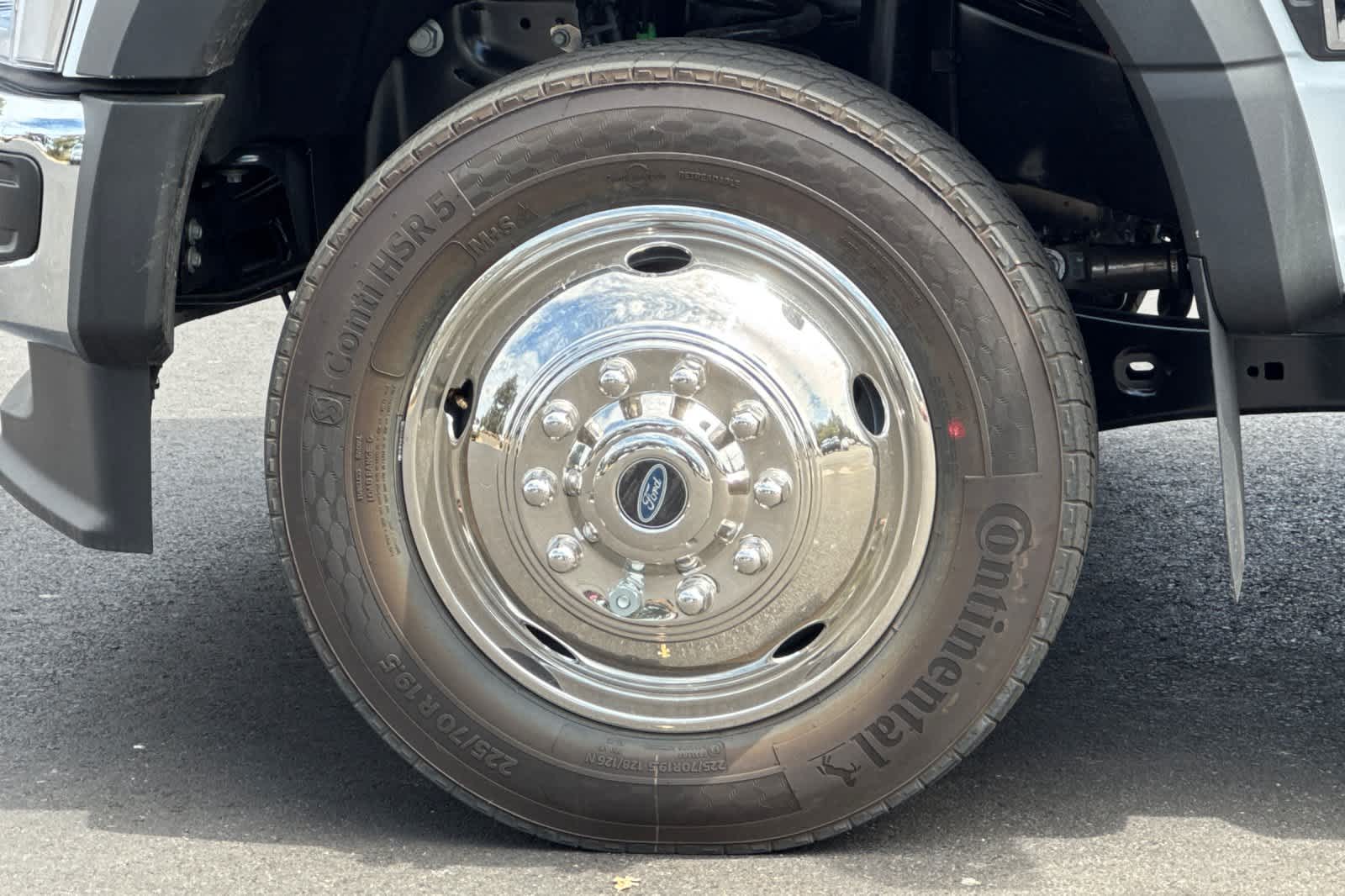 New 2026 Ford Super Duty F-550 DRW Truck