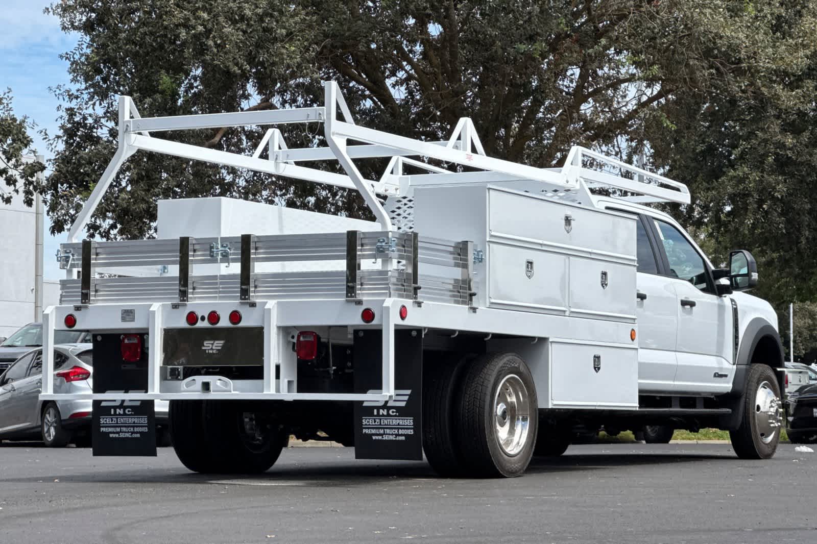 New 2026 Ford Super Duty F-550 DRW Truck
