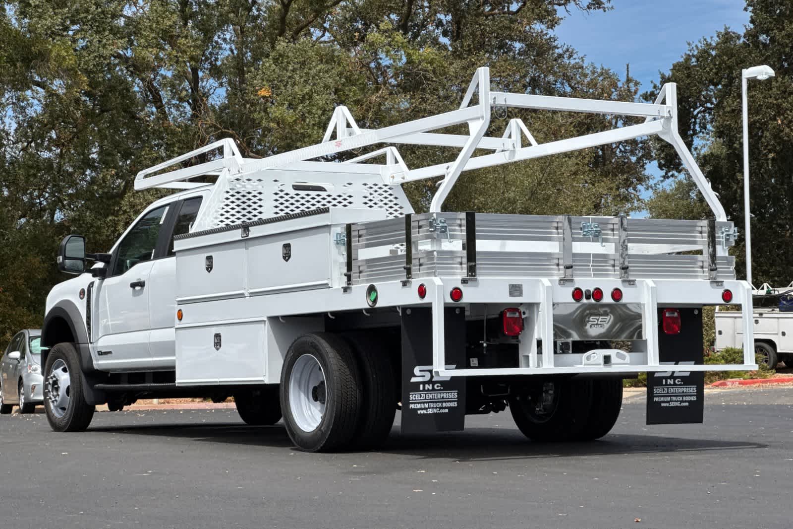 New 2026 Ford Super Duty F-450 DRW Truck