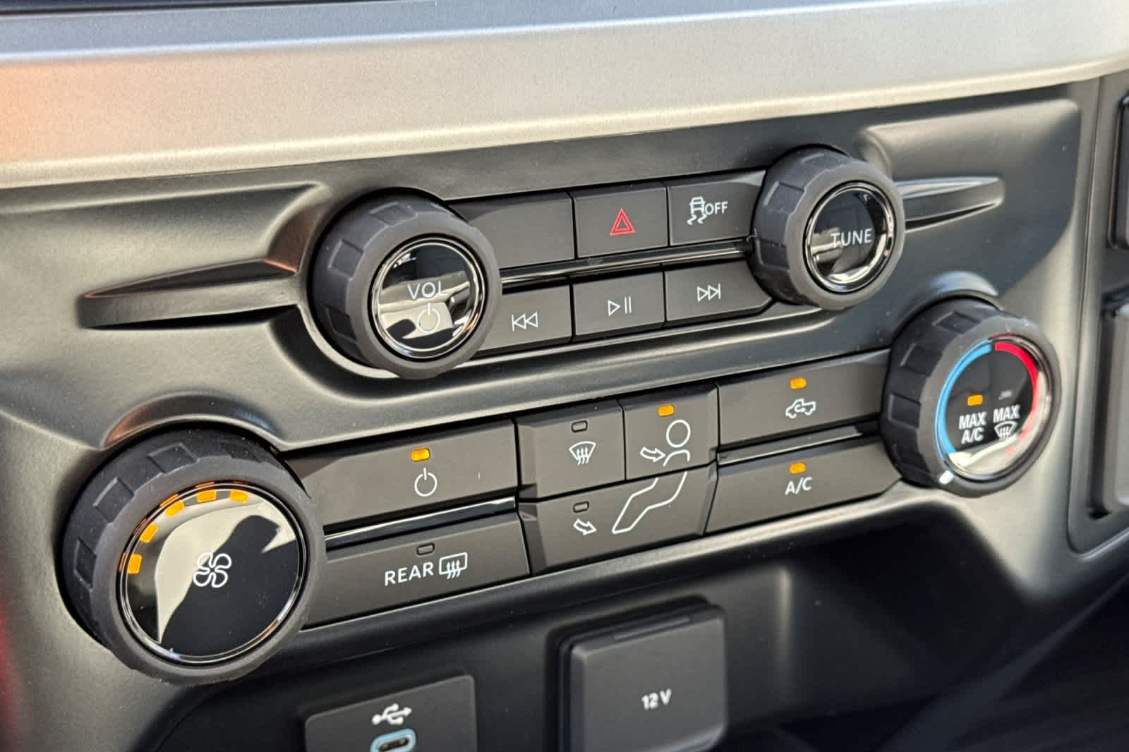 New 2027 Ford Super Duty F-350 SRW Truck