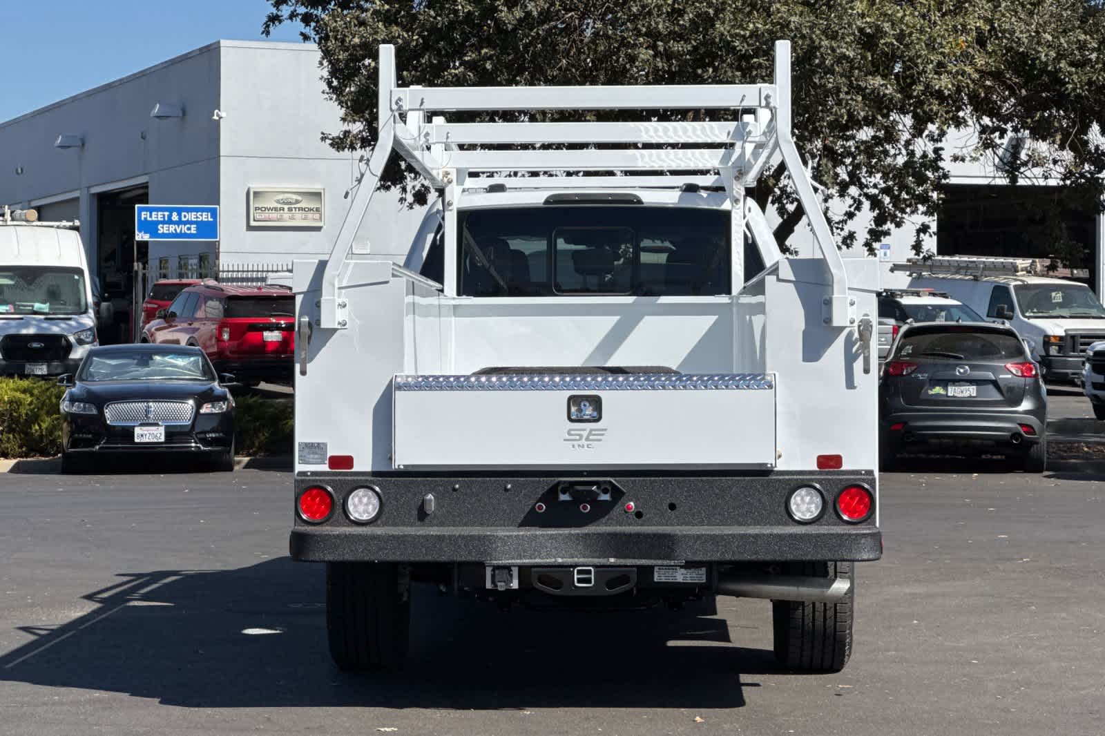New 2027 Ford Super Duty F-350 SRW Truck