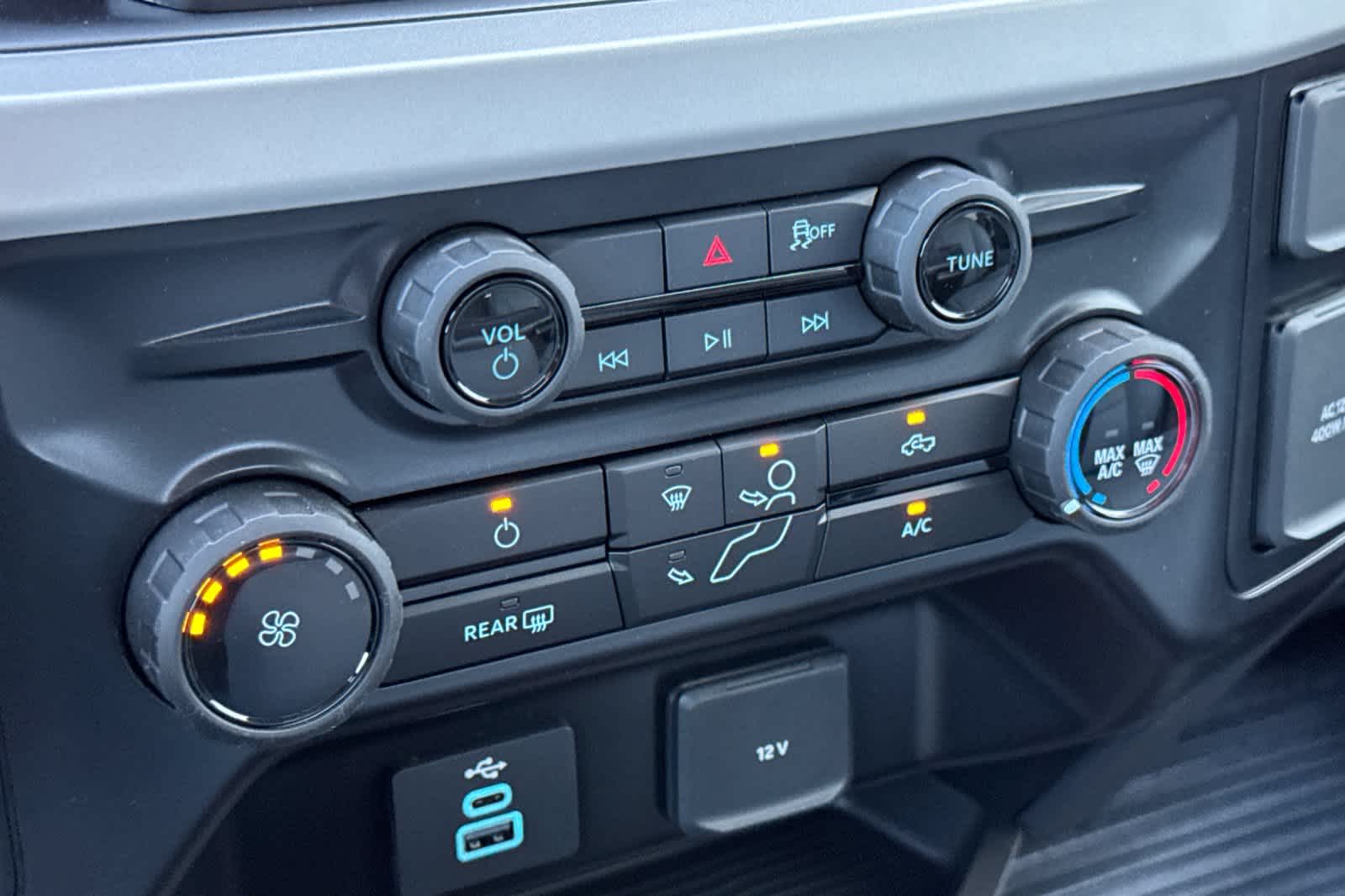 New 2027 Ford Super Duty F-350 SRW Truck