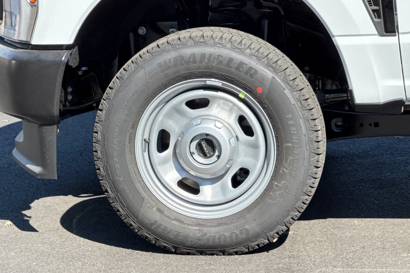 New 2027 Ford Super Duty F-350 SRW Truck
