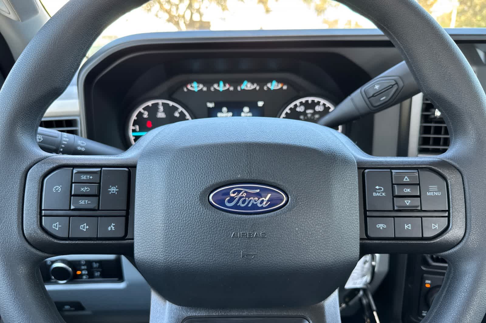 New 2027 Ford Super Duty F-350 SRW Truck