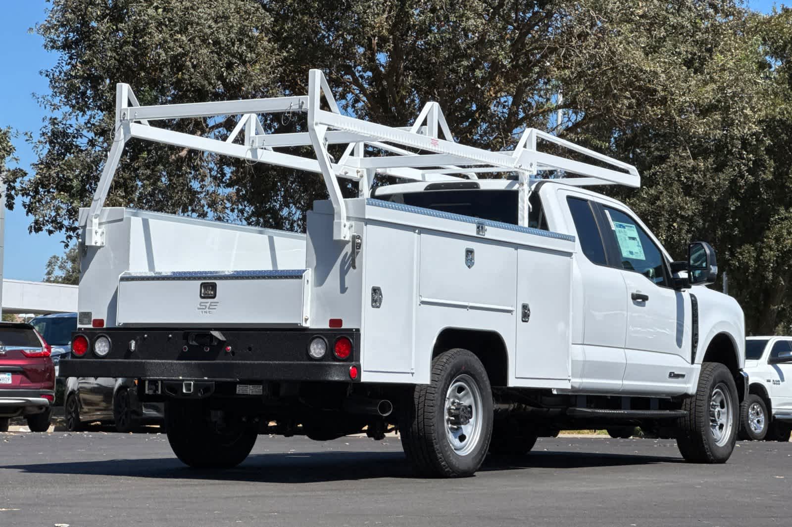 New 2027 Ford Super Duty F-350 SRW Truck