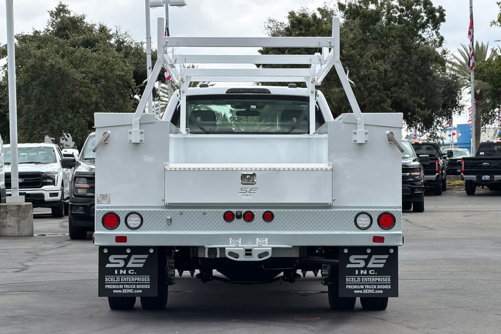 New 2026 Ford Super Duty F-550 DRW Truck