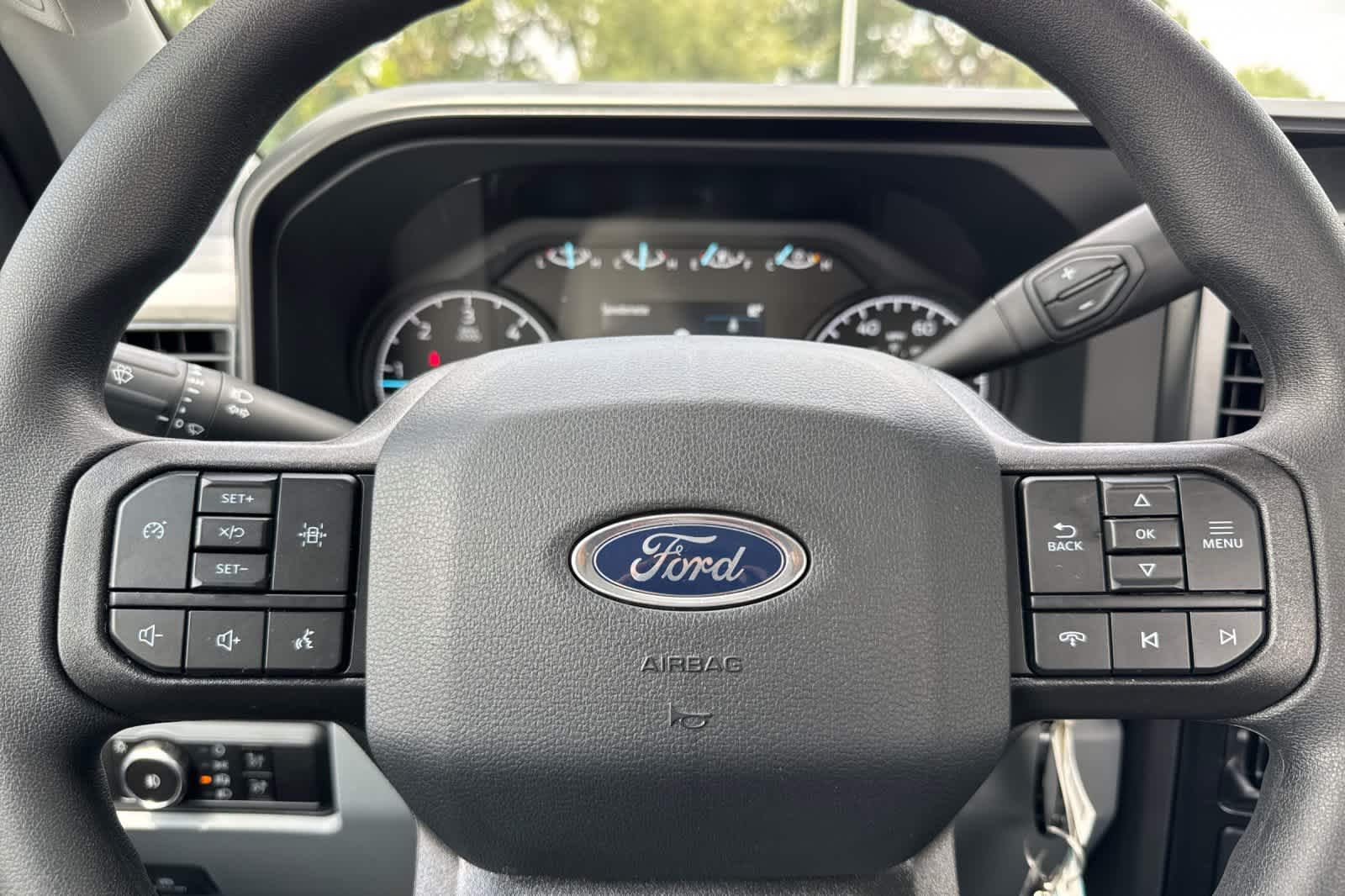 New 2026 Ford Super Duty F-350 SRW Chassis Cab Truck
