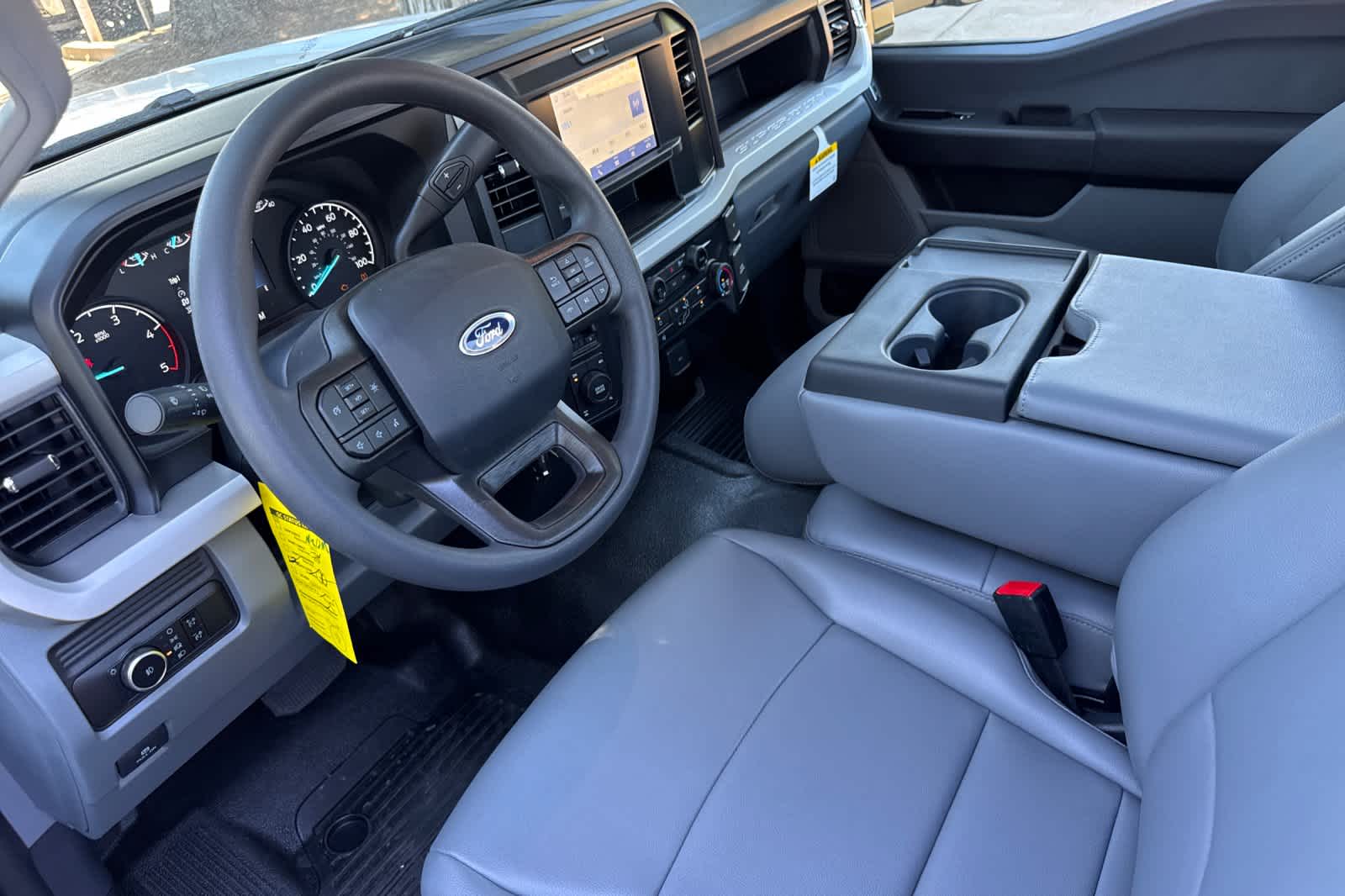 New 2026 Ford Super Duty F-350 SRW Chassis Cab Truck
