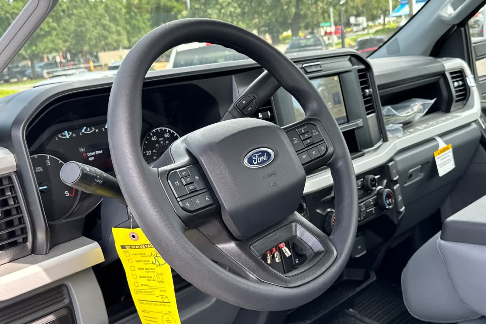 New 2026 Ford Super Duty F-350 SRW Chassis Cab Truck