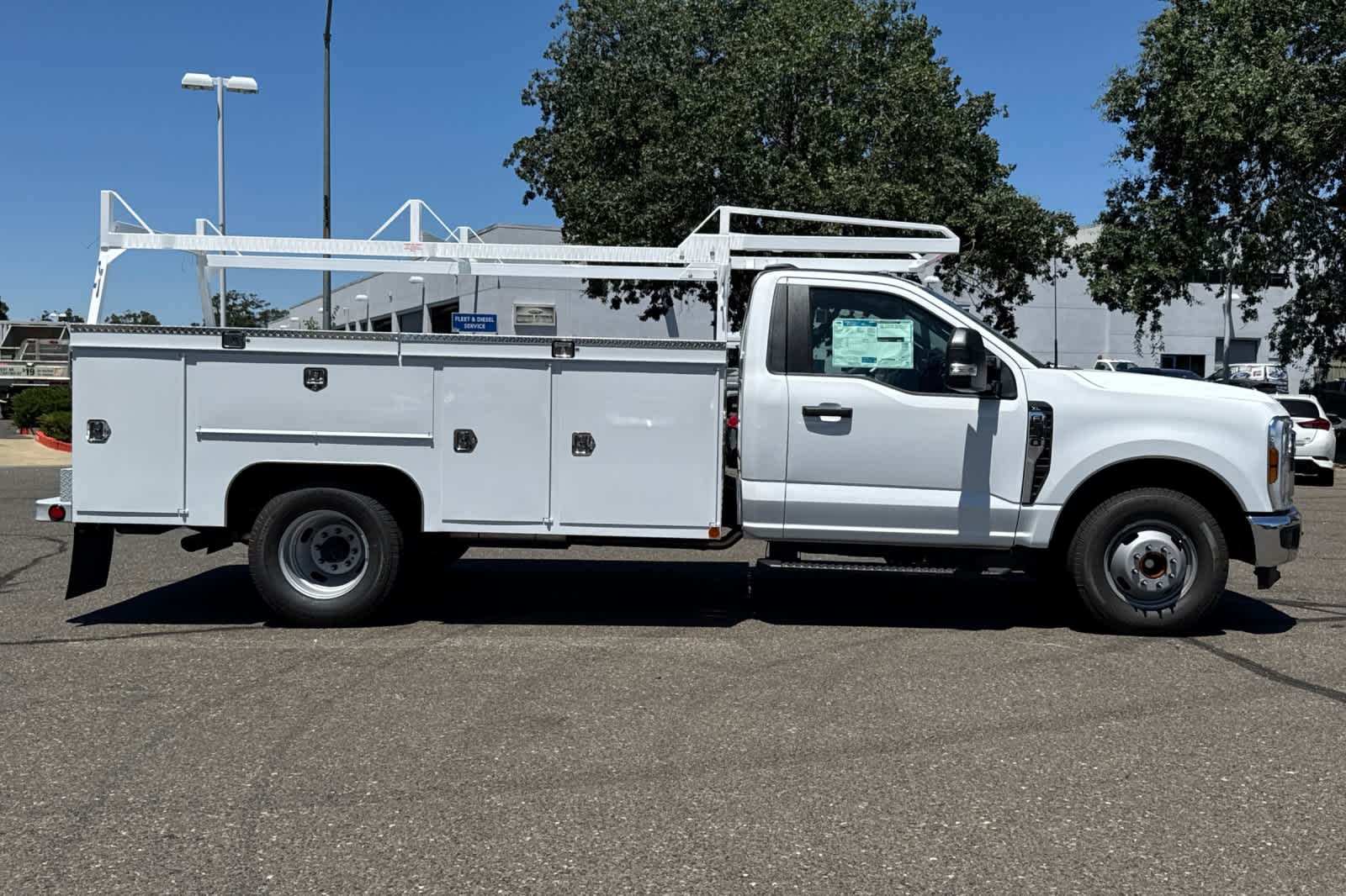 New 2026 Ford Super Duty F-350 DRW Truck