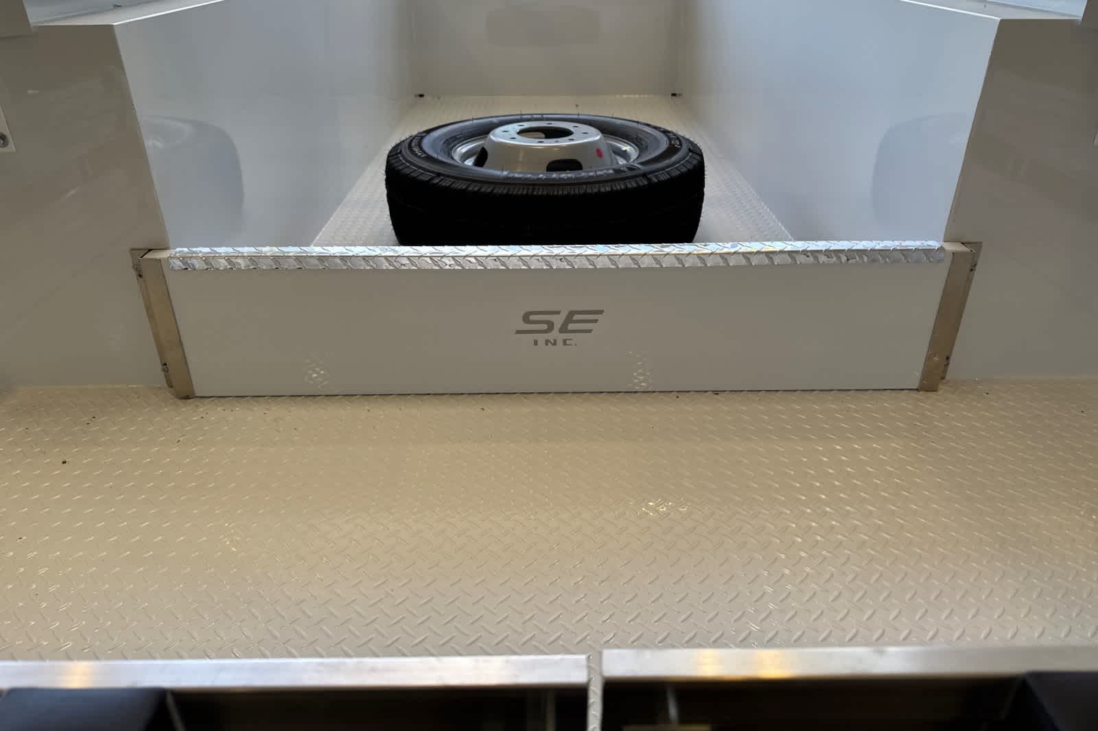 New 2025 Ford Super Duty F-350 DRW Truck