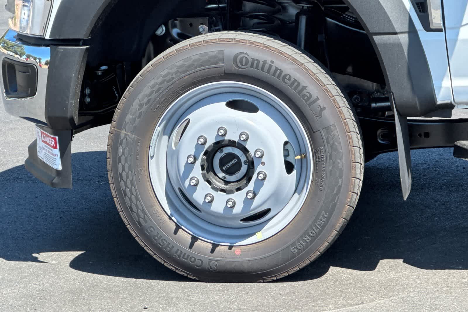 New 2026 Ford Super Duty F-550 DRW Truck
