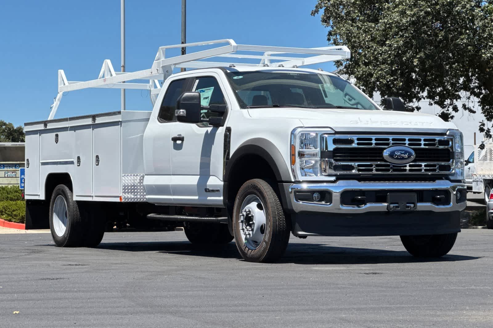 New 2026 Ford Super Duty F-550 DRW Truck