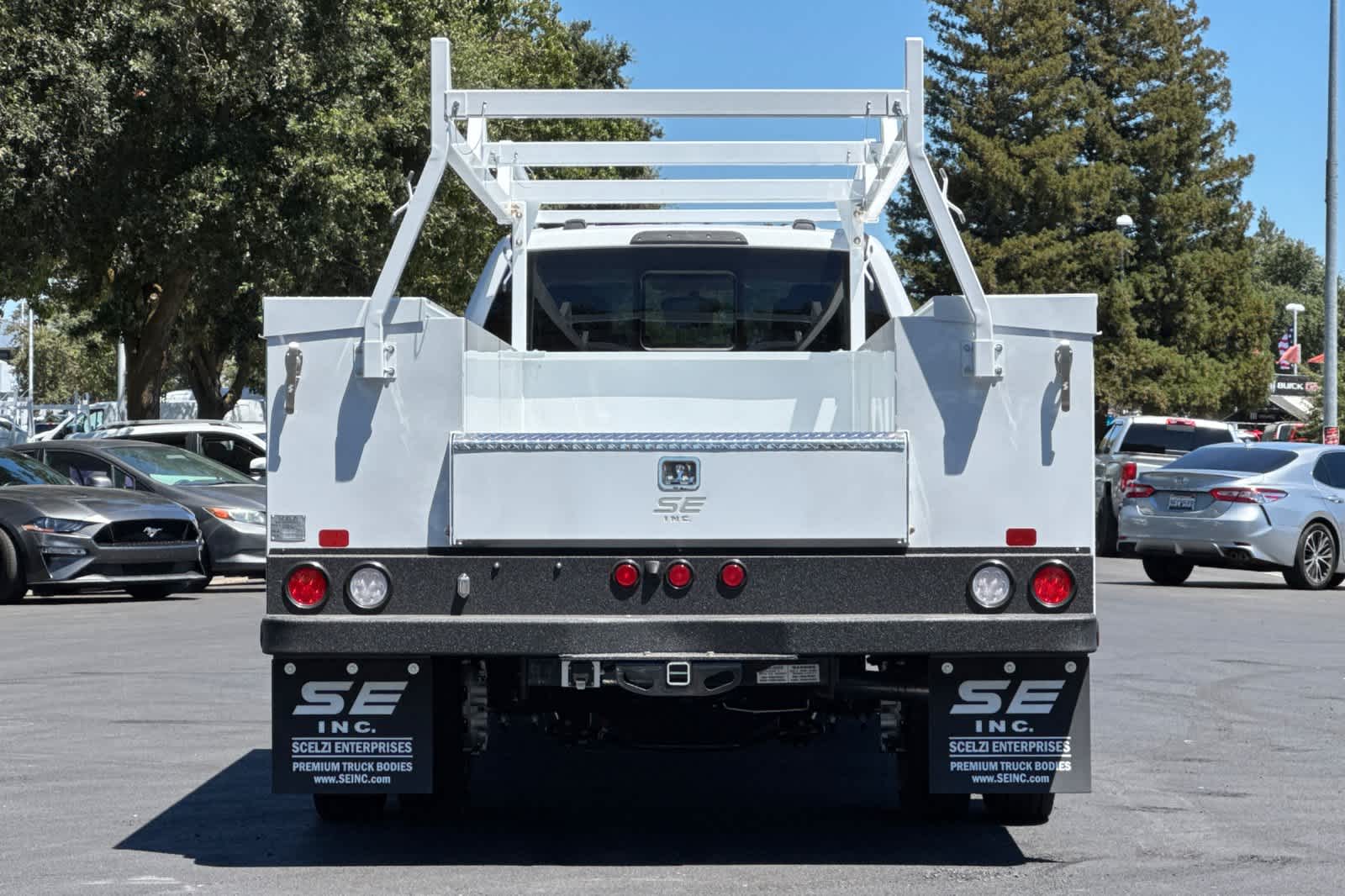 New 2026 Ford Super Duty F-550 DRW Truck