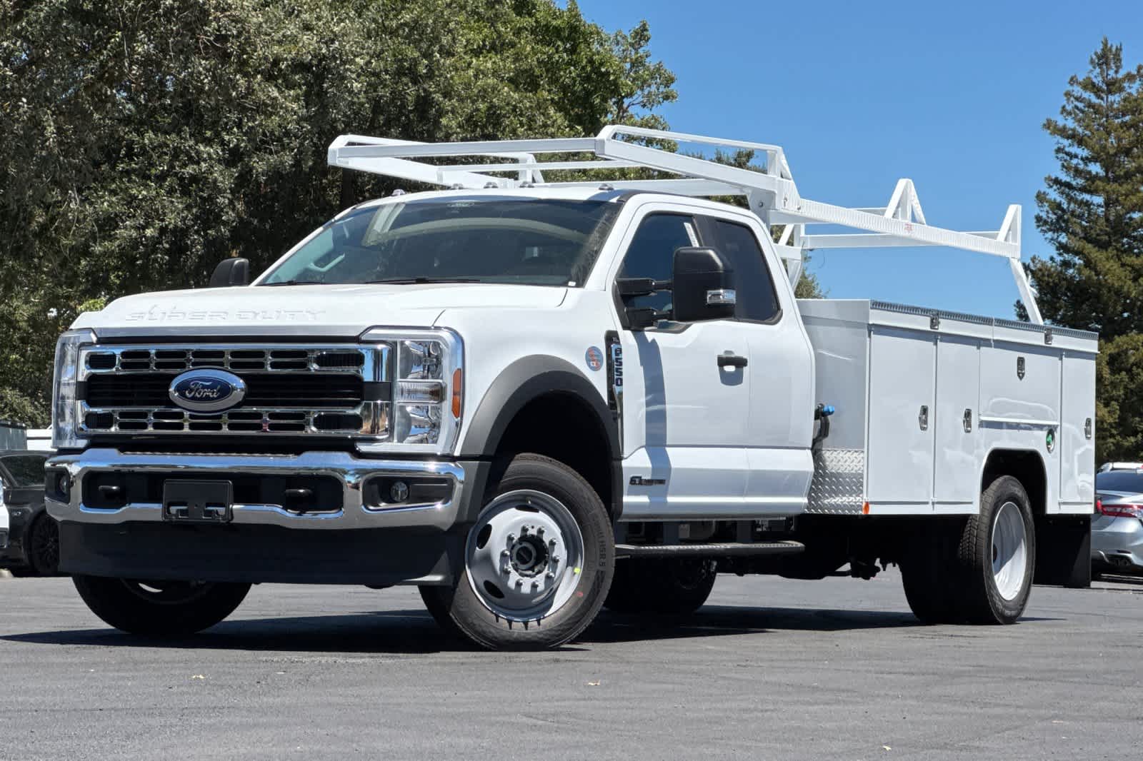 2026 Ford Super Duty F-550 DRW