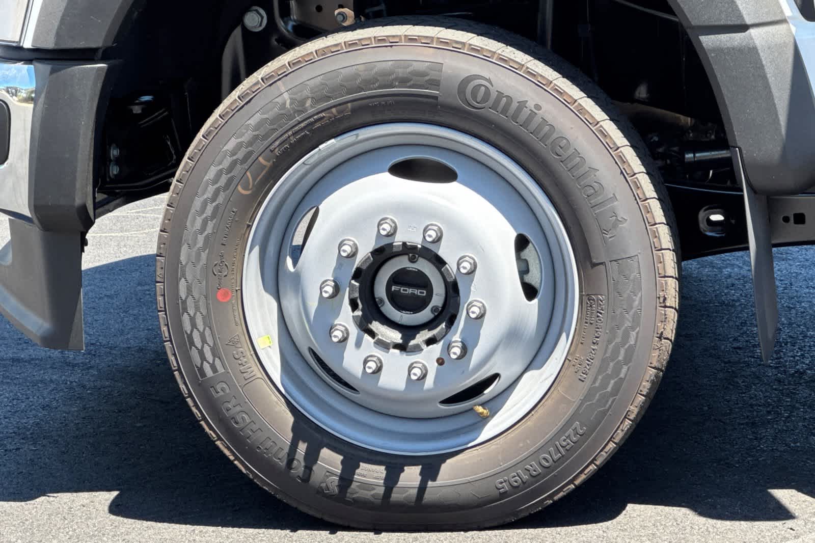 New 2026 Ford Super Duty F-550 DRW Truck