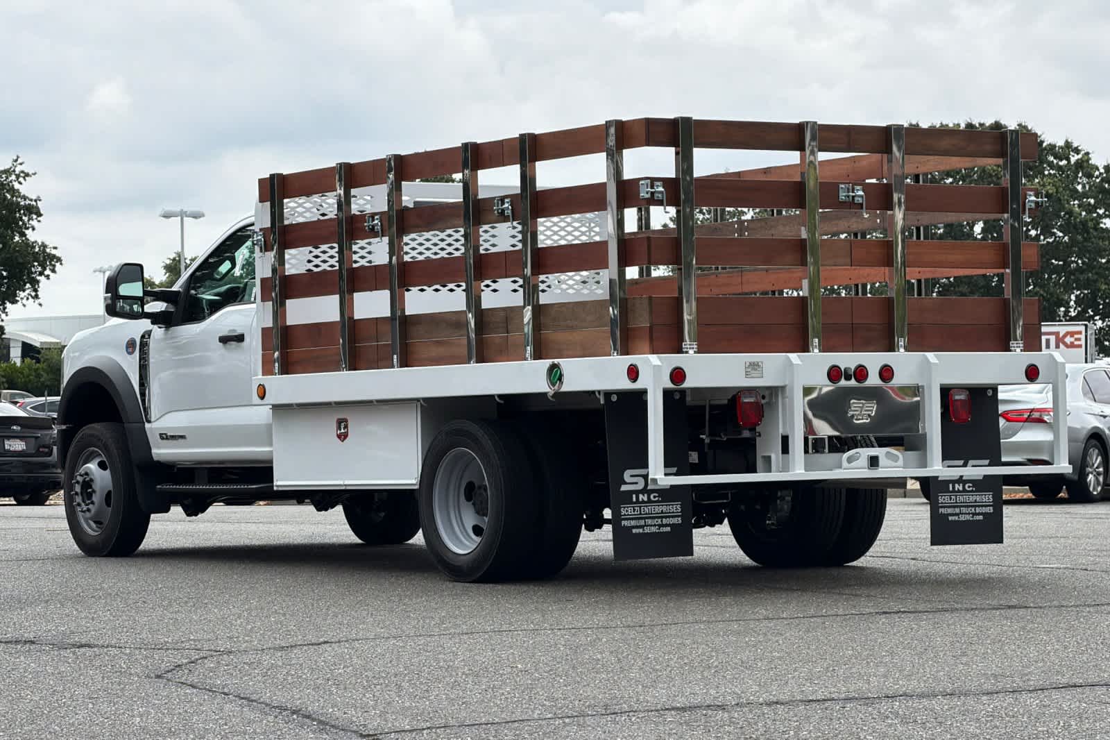 New 2026 Ford Super Duty F-550 DRW Truck