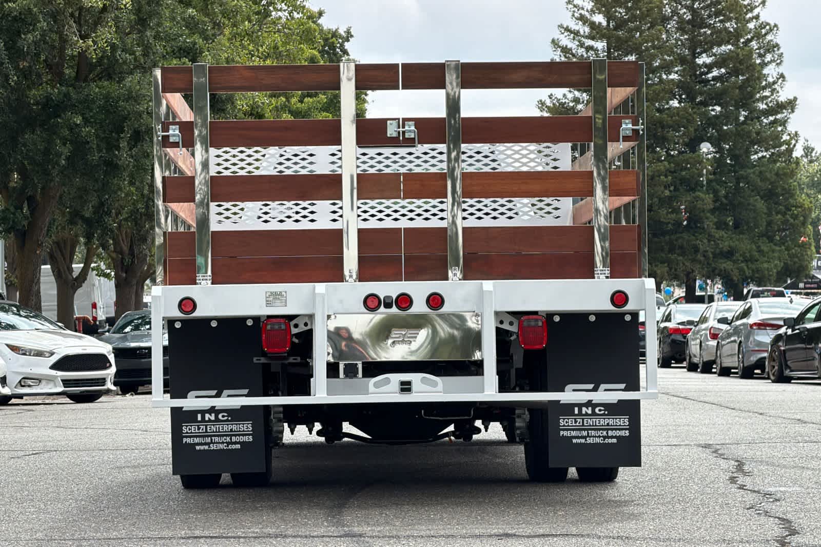 New 2026 Ford Super Duty F-550 DRW Truck