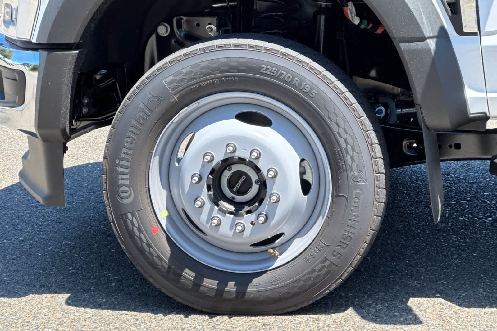 New 2026 Ford Super Duty F-550 DRW Truck