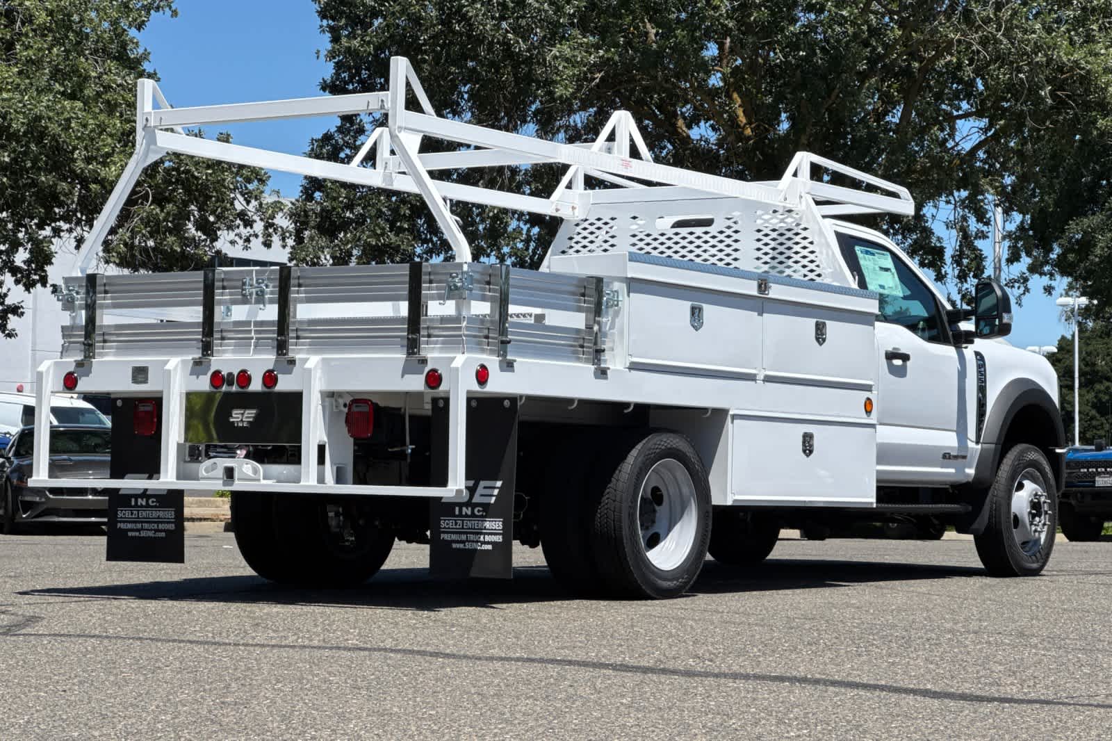New 2026 Ford Super Duty F-550 DRW Truck