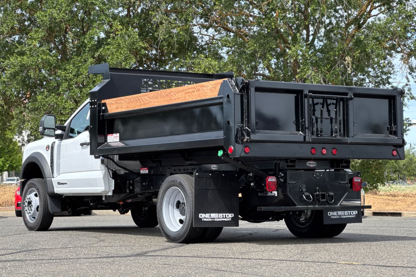 New 2026 Ford Super Duty F-550 DRW Truck