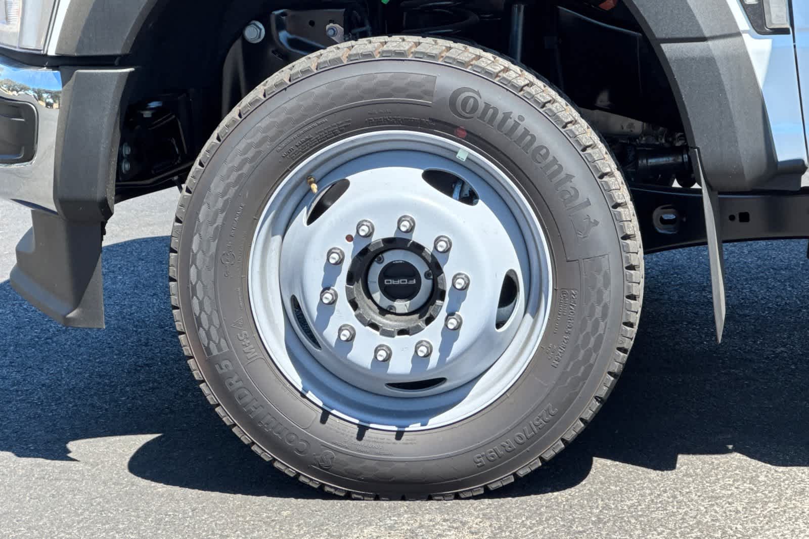 New 2026 Ford Super Duty F-550 DRW Truck