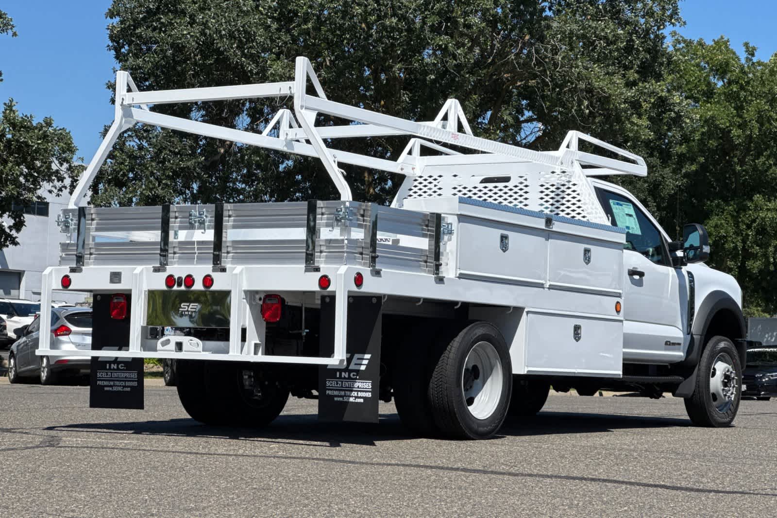 New 2026 Ford Super Duty F-550 DRW Truck