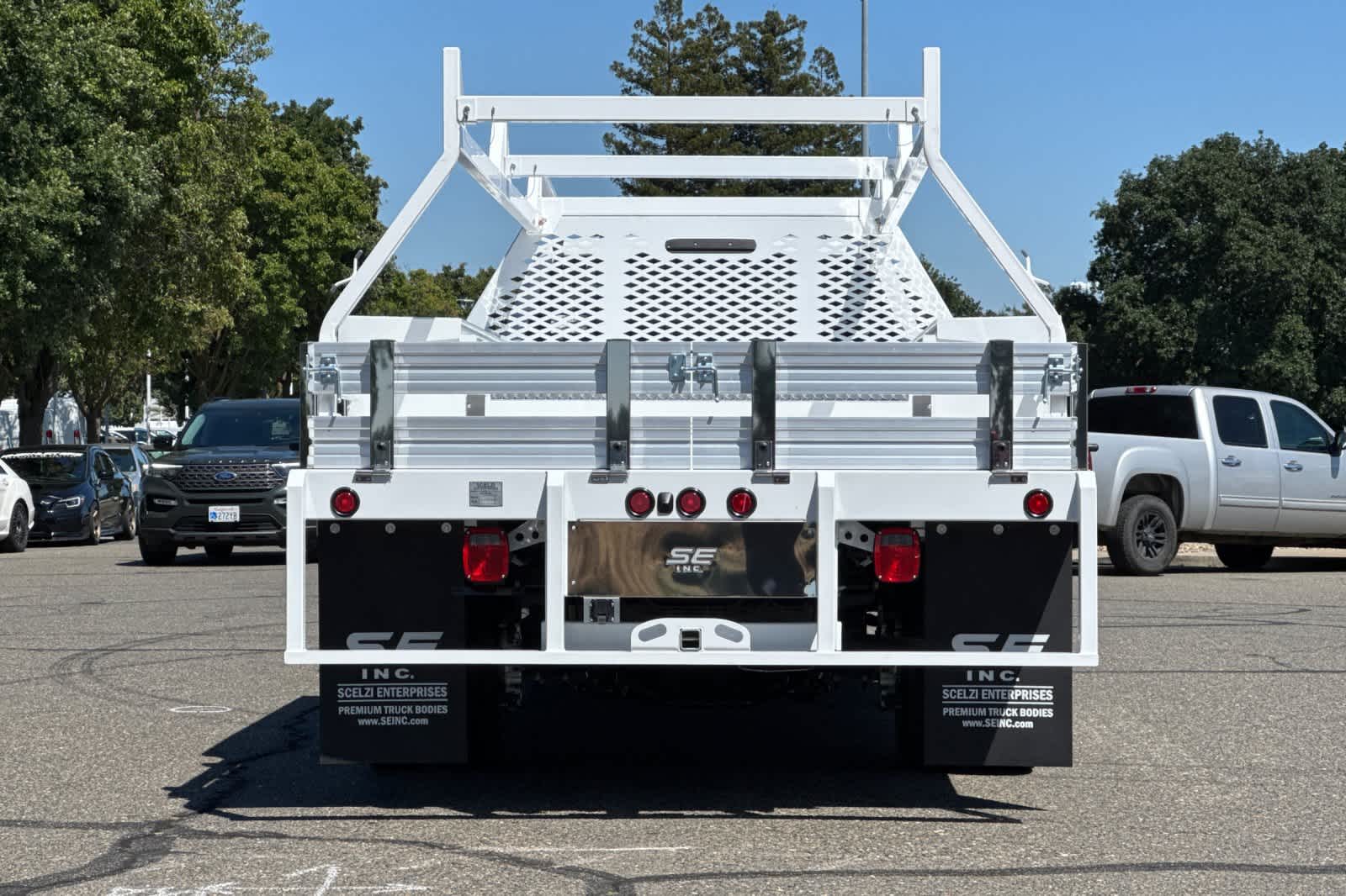 New 2026 Ford Super Duty F-550 DRW Truck