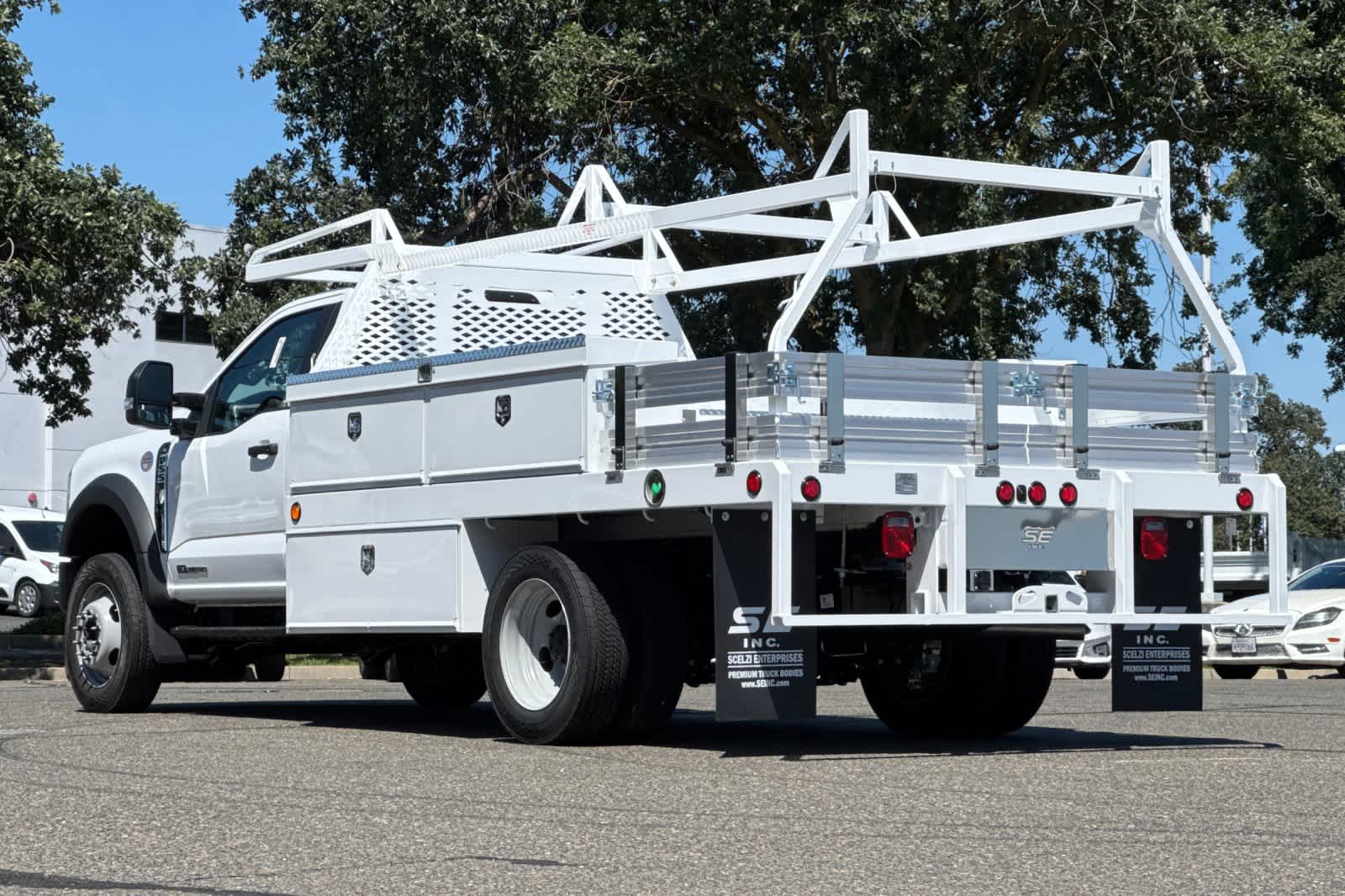 New 2026 Ford Super Duty F-550 DRW Truck