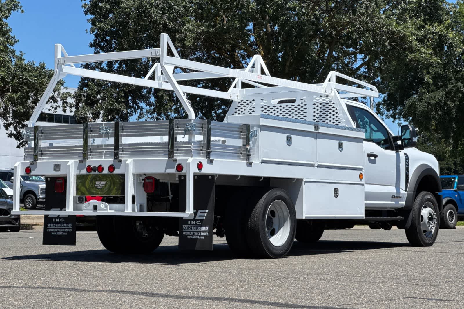 New 2026 Ford Super Duty F-550 DRW Truck