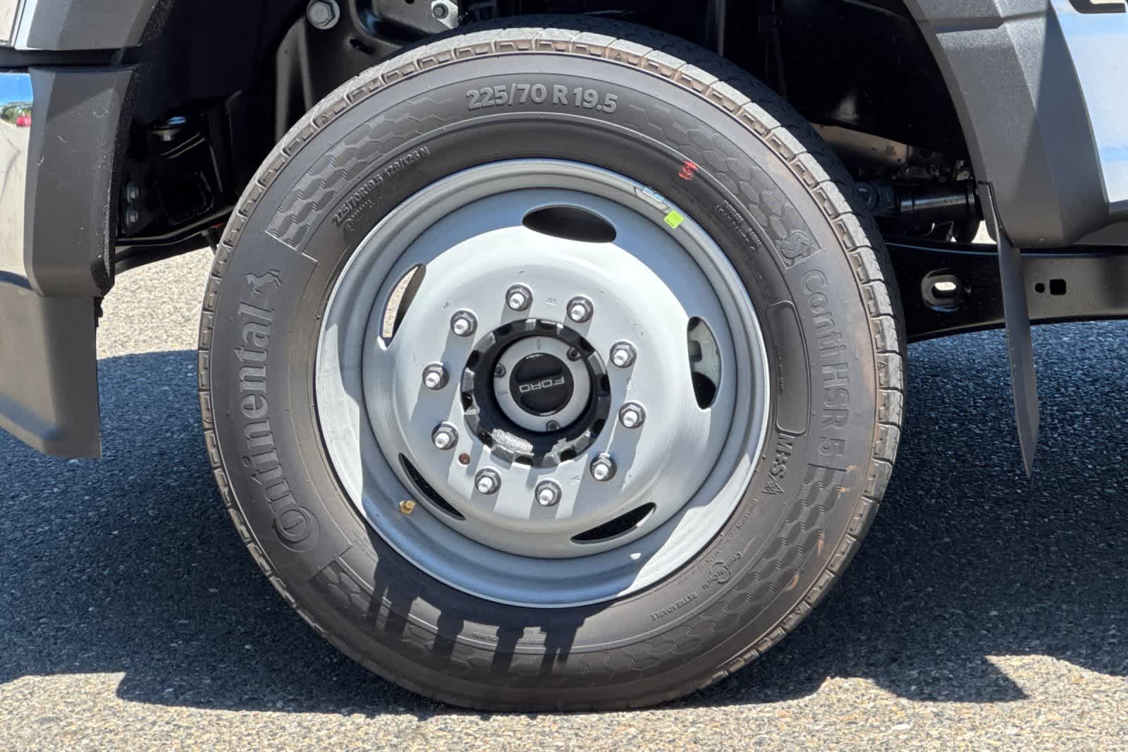 New 2026 Ford Super Duty F-550 DRW Truck