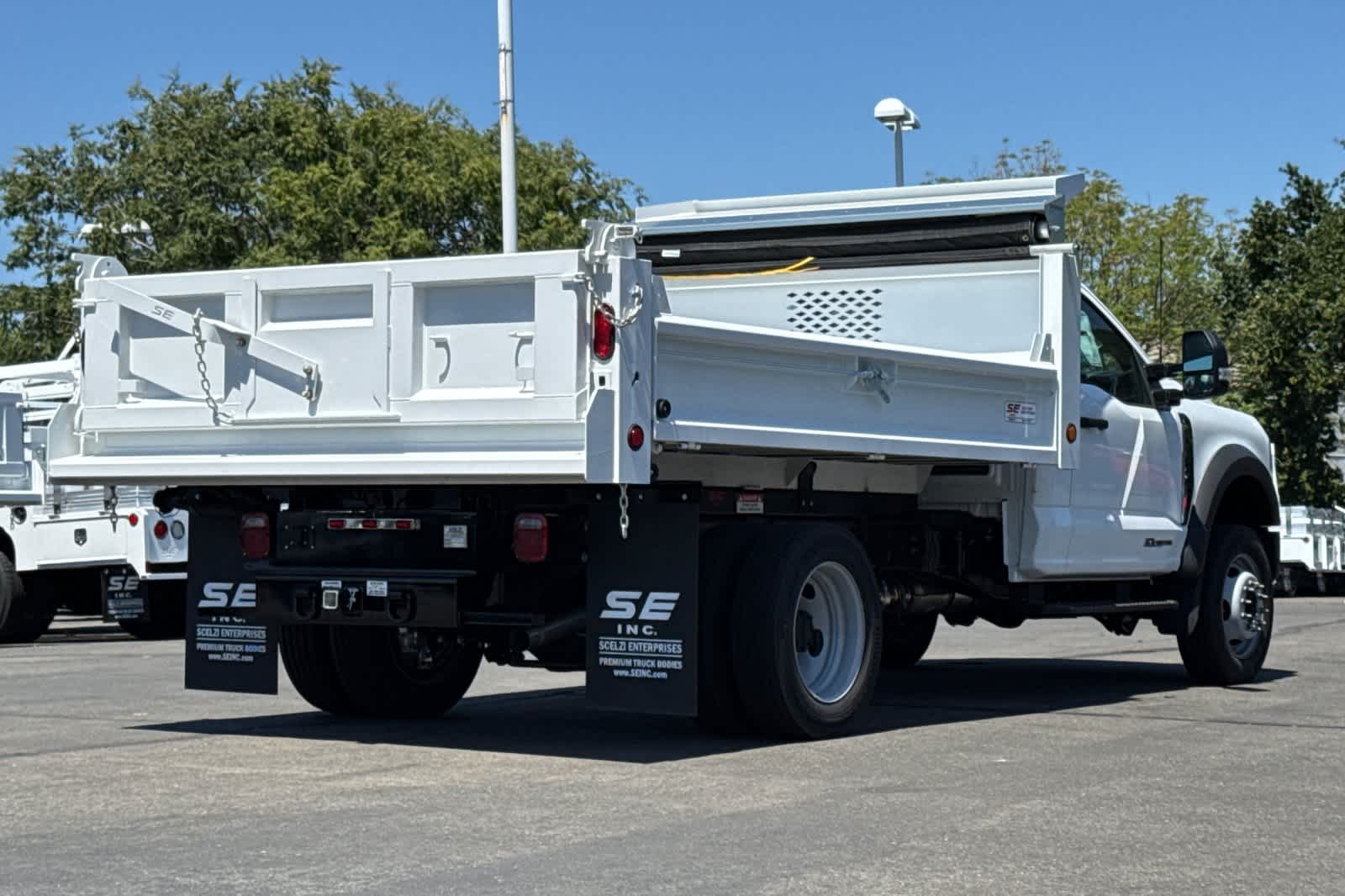 New 2026 Ford Super Duty F-550 DRW Truck