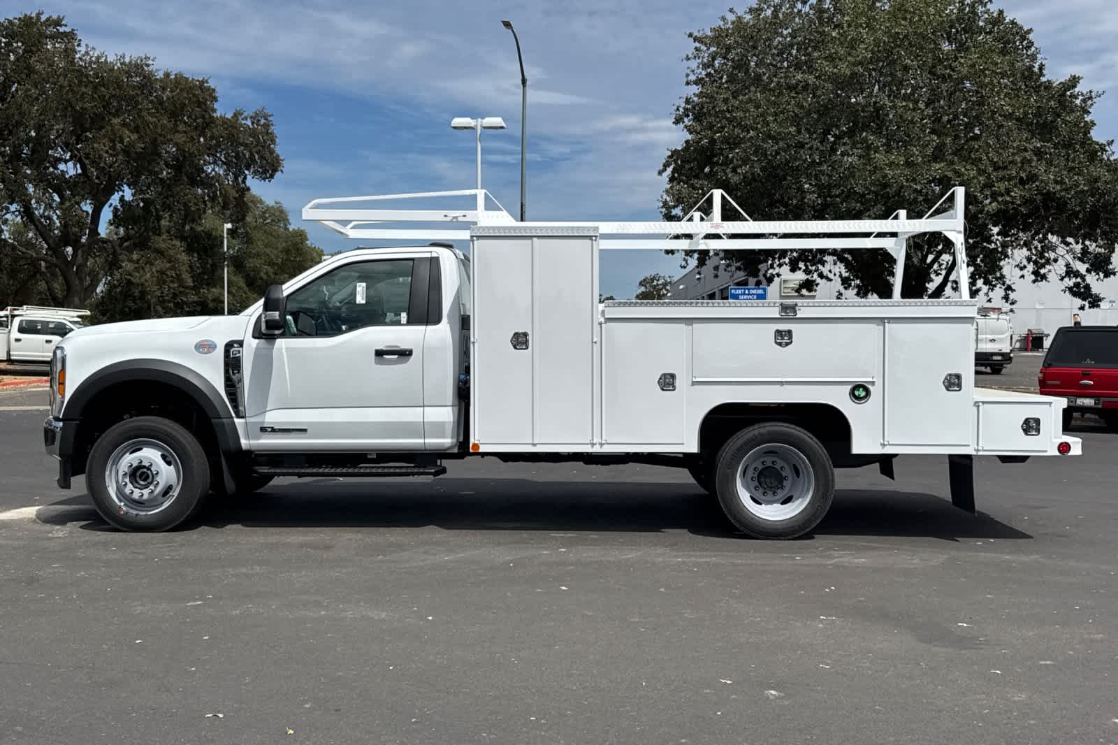 New 2026 Ford Super Duty F-550 DRW Truck