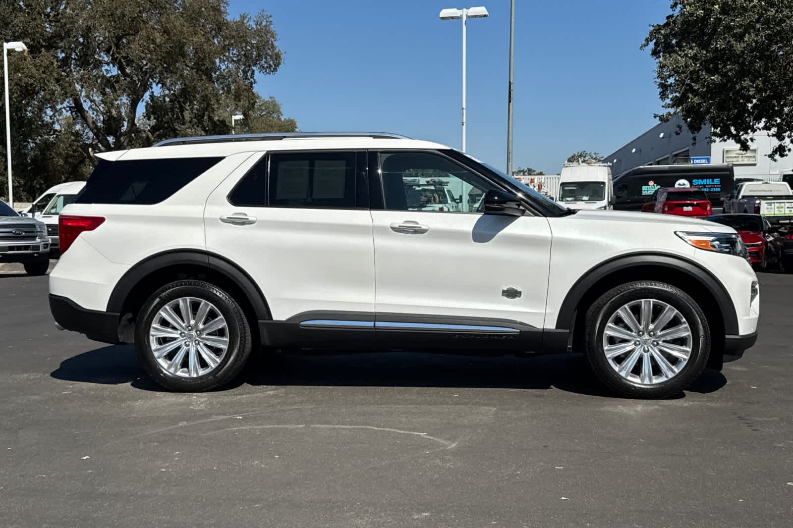 Used 2024 Ford Explorer SUV