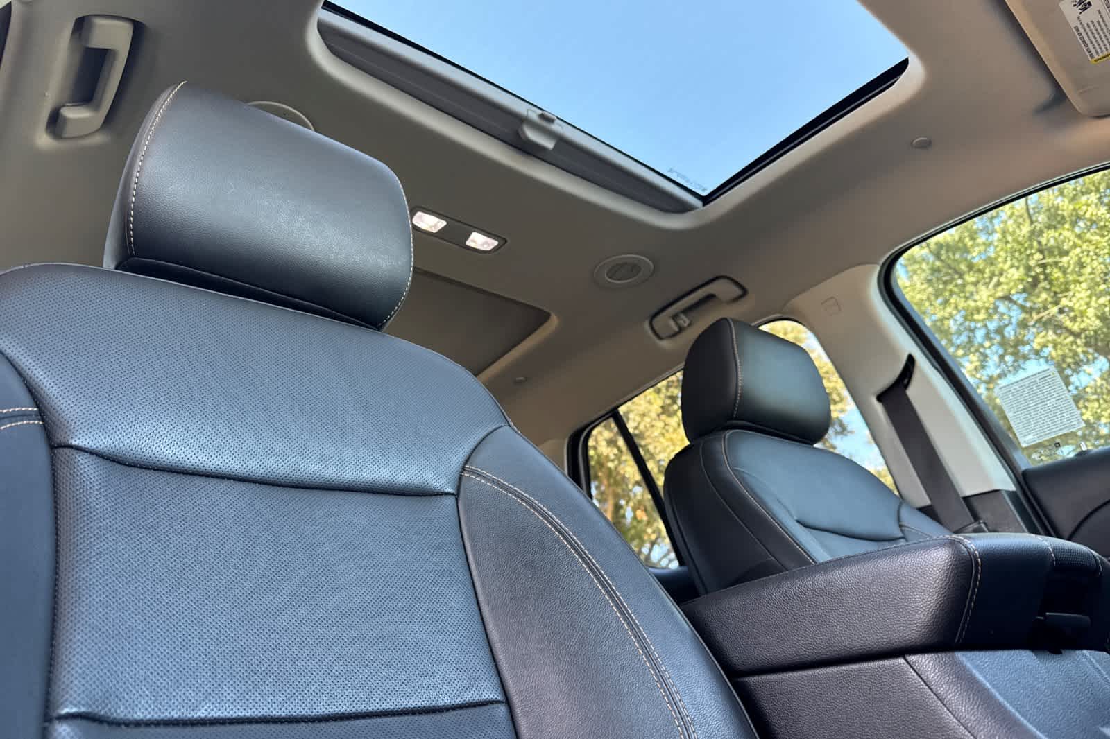 Used 2021 Chevrolet Traverse SUV
