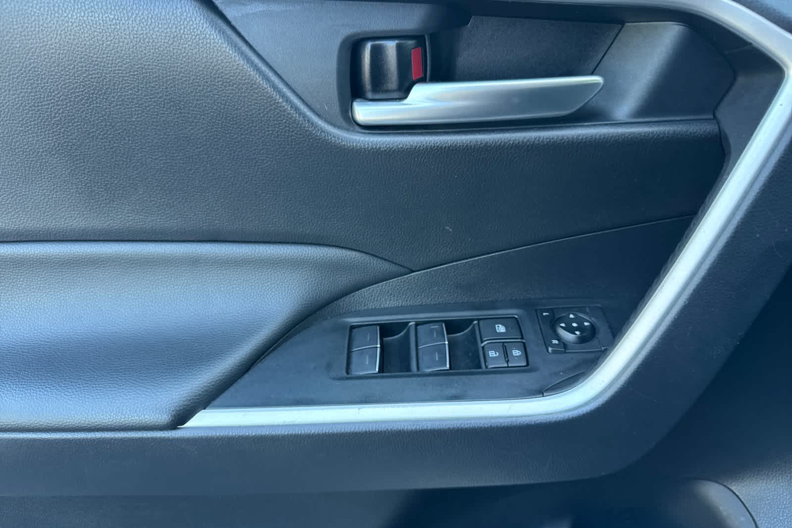 Used 2025 Toyota RAV4 SUV