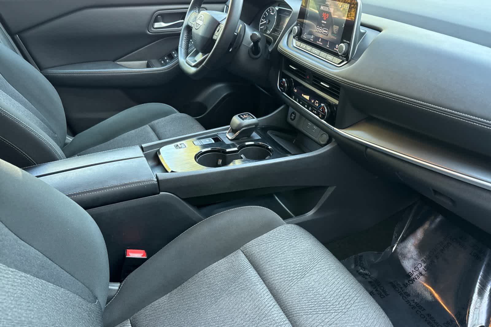 Used 2025 Nissan Rogue SUV