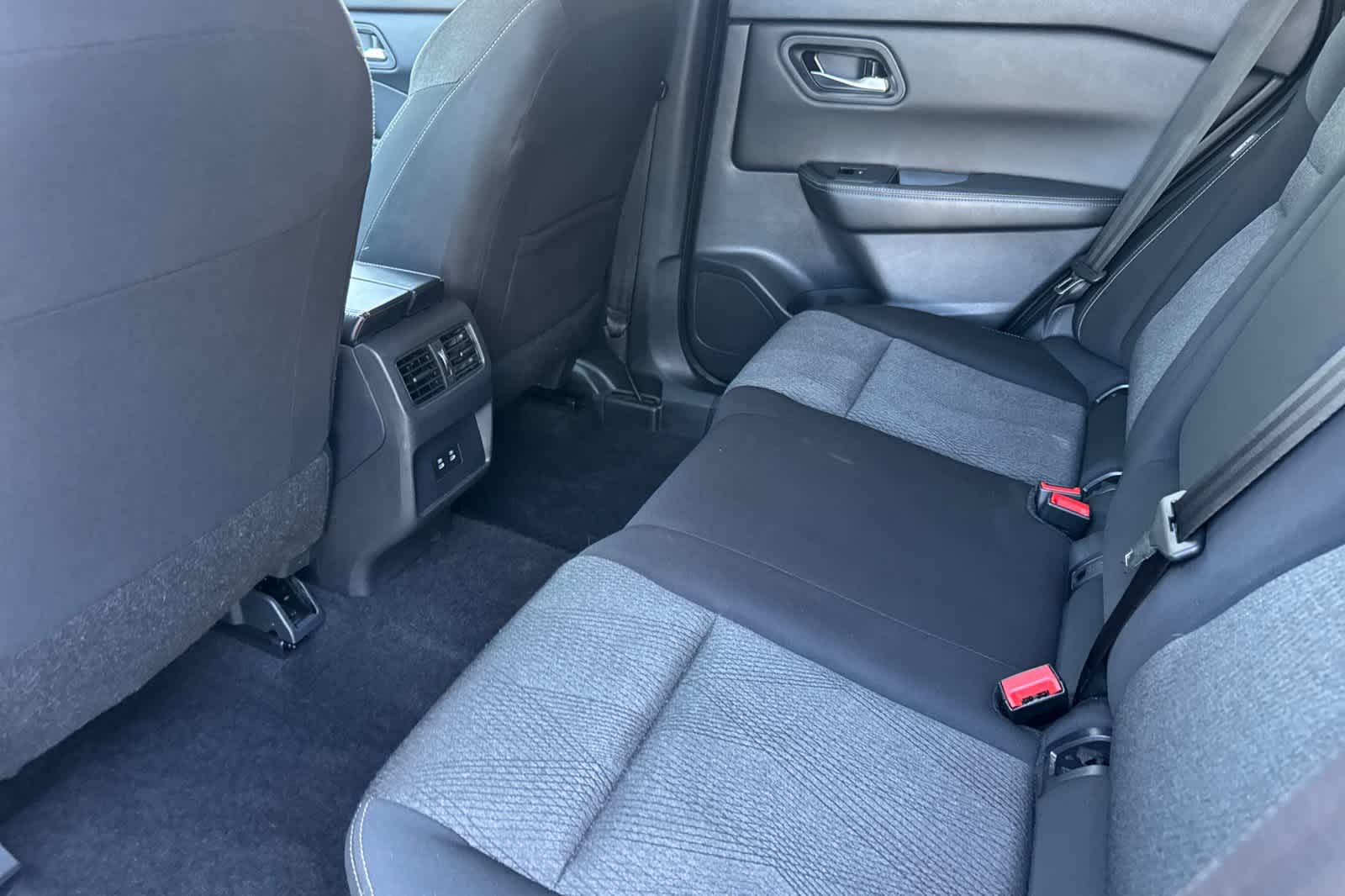 Used 2025 Nissan Rogue SUV