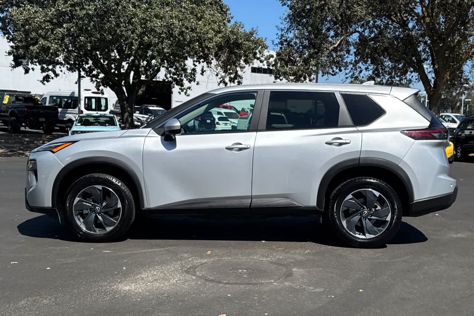 Used 2025 Nissan Rogue SUV