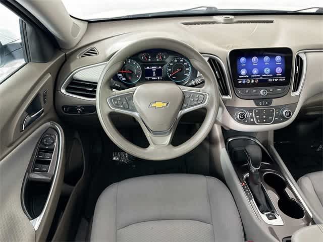 2022 Chevrolet Malibu 1LT photo 10