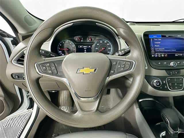 2022 Chevrolet Malibu 1LT photo 15